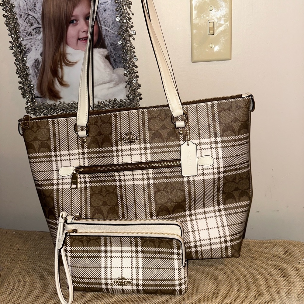 Coach Brown and Cream Plaid Tote Bag & Wristlet, NWT